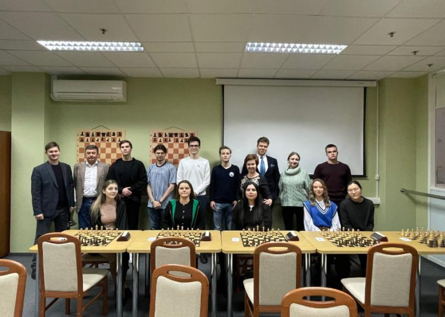 Шахматный турнир, посвященный Дню защитника Отечества и Международному женскому дню