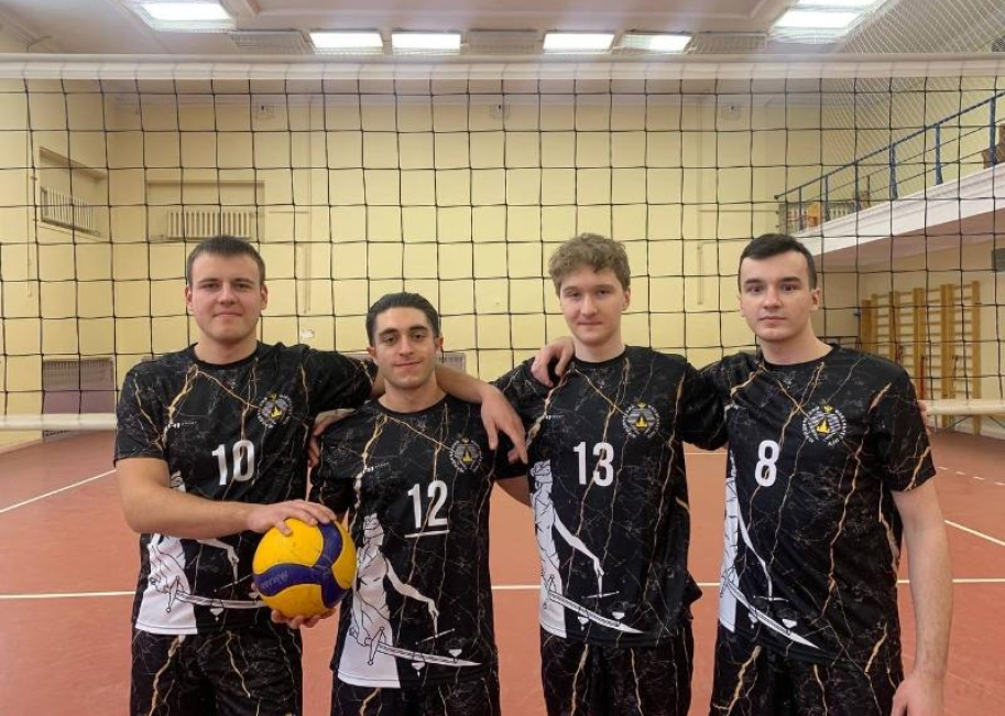 Благодарность декану от сборной Юридического факультета МГУ по волейболу 