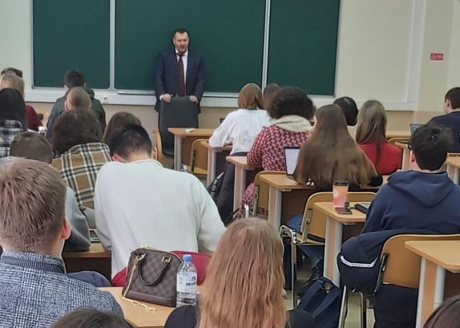Встреча с П.Н. Сниккарсом, заместителем министра энергетики России