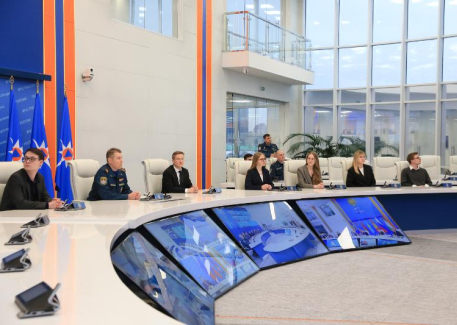 Экскурсия в Главное управление Национального центра управления в кризисных ситуациях МЧС России