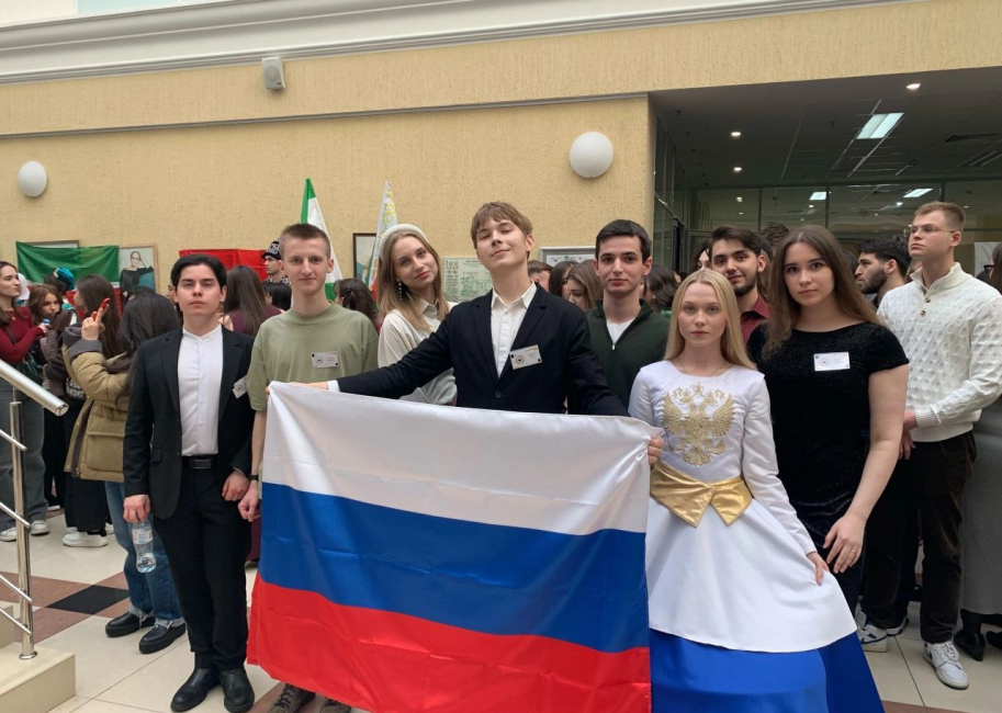 Фестиваль студентов МГУ «Диалог культур как форма взаимодействия студентов регионов России и иностранных государств»