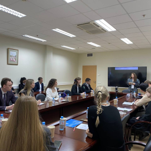 «Эволюция права». Круглый стол «Маркетплейсы как результат цифровизации торговли: правовой аспект»  10 октября 2025 г. 