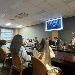 Заседание дискуссионного клуба De lege ferenda  12 мая 2026 г.